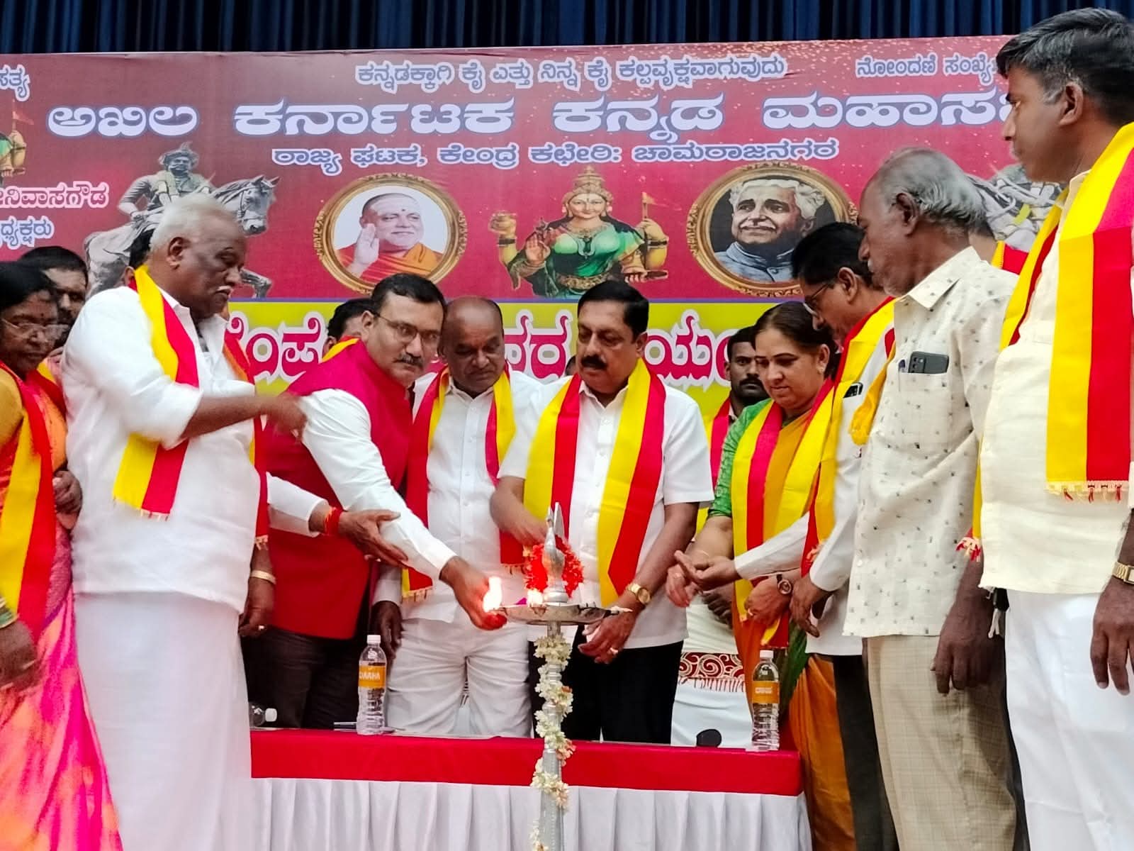 ಹೂ ಅರ್ಪಣೆ